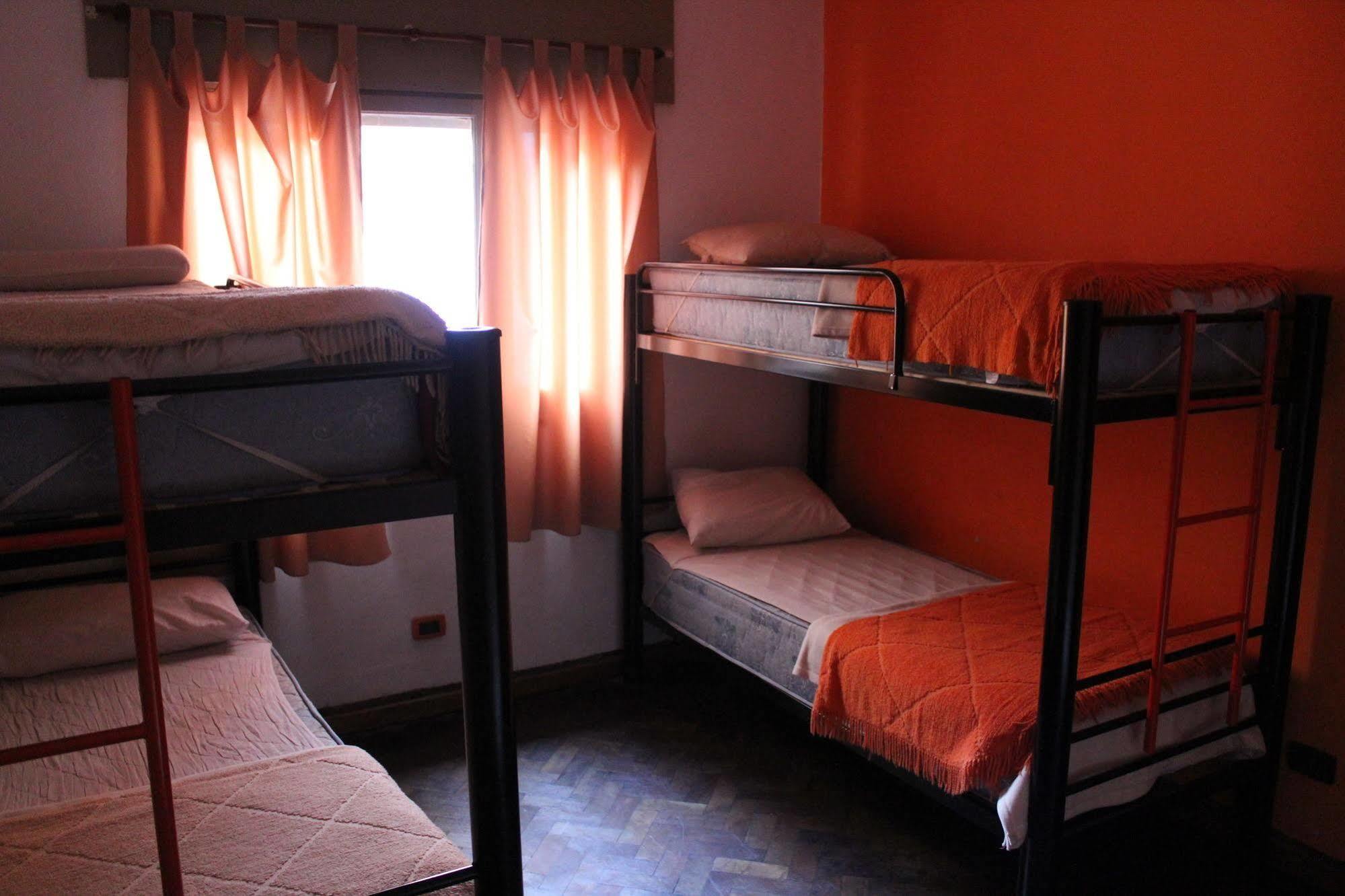 Turning Point Hostel Cordoba Bagian luar foto