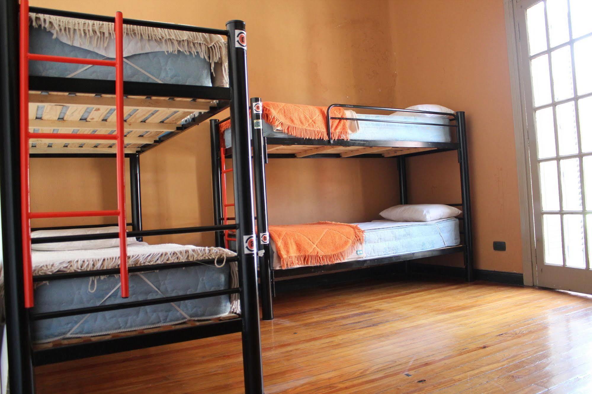 Turning Point Hostel Cordoba Bagian luar foto